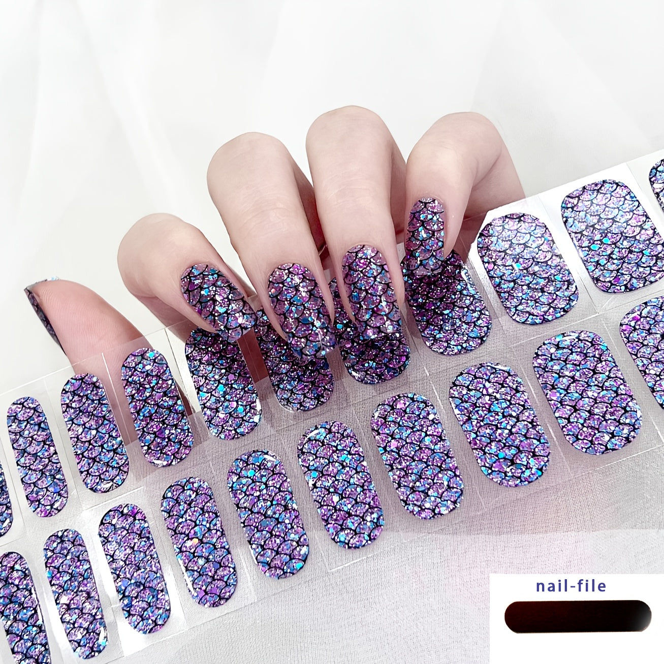 1 Set Blue Purple Geometric Scale Texture Nail Decals, Self-Adhesive Resin Nail Art Decals with Sparkle Accents, Cartoon Theme, Oval Shape, Shiny Finish, Plastic Surface Compatible, Non-Scented, Disposable Use, with Nail File for No UV Light Required